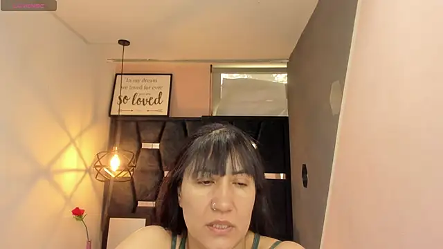 Snapshot of GiaFox_ chatting on November 2025 01:24:01 PM GiaFox online show from November 2025 01:24:01 PM