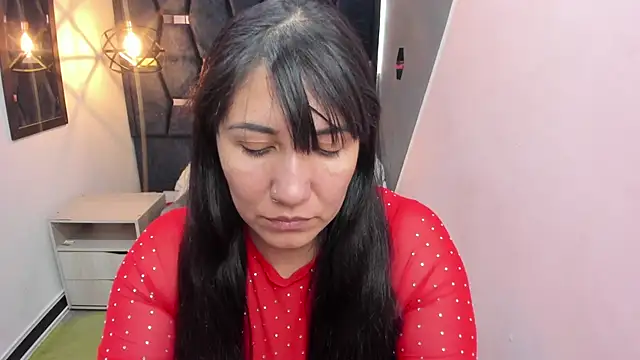 Snapshot of GiaFox_ chatting on December 2025 04:24:02 PM GiaFox online show from December 2025 04:24:02 PM