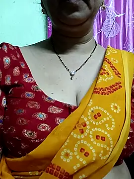 Snapshot of Rosy-B chatting on November 2025 09:26:02 PM Rosy-B online show from November 2025 09:26:02 PM