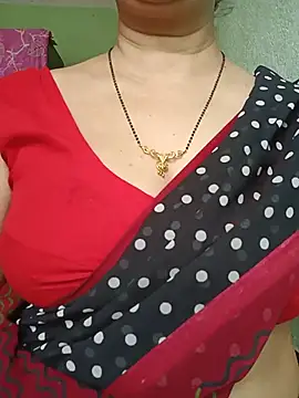Snapshot of Rosy-B chatting on June 2026 09:45:02 AM Rosy-B online show from June 2026 09:45:02 AM