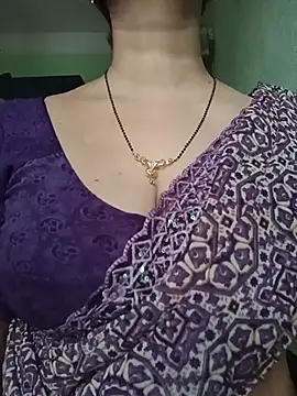 Snapshot of Rosy-B chatting on June 2026 12:09:02 AM Rosy-B online show from June 2026 12:09:02 AM