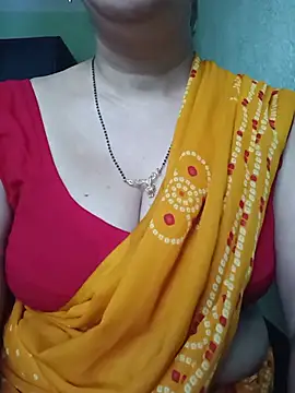 Snapshot of Rosy-B chatting on July 2026 12:48:01 AM Rosy-B online show from July 2026 12:48:01 AM