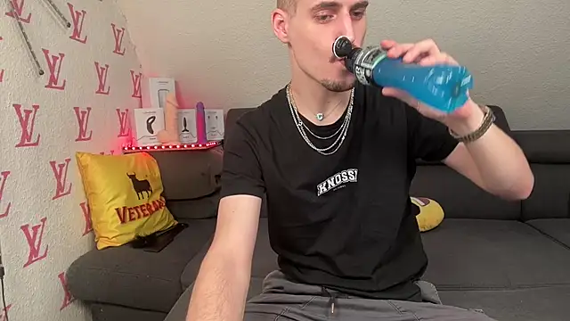 Cookieboy88 online show from November 2025 08:09:01 PM