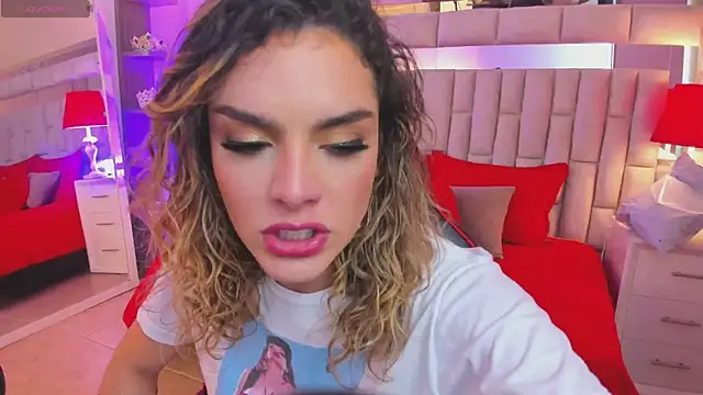 mariiahneedles online show from March 2025 08:22:01 PM