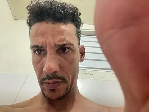 elflakitocanela online show from June 2026 02:01:01 AM