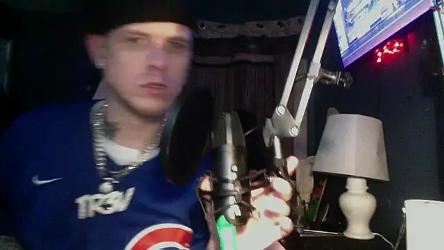Snapshot of traejddd chatting on June 2026 07:03:02 PM traejddd online show from June 2026 07:03:02 PM