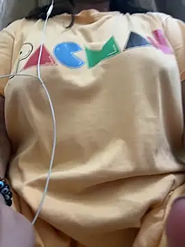 Snapshot of Indian_model9 chatting on November 2025 06:08:01 PM Indian model9 online show from November 2025 06:08:01 PM