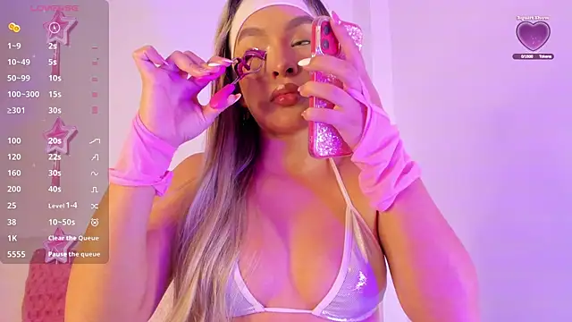 Snapshot of angel_rizzo_ chatting on February 2025 04:46:01 AM angel rizzo  online show from February 2025 04:46:01 AM