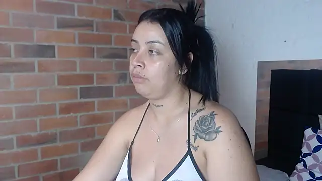 Snapshot of salome__hills1 chatting on December 2025 08:24:02 PM salome hills1 online show from December 2025 08:24:02 PM