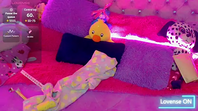 Snapshot of martina_bk chatting on January 2025 04:41:02 AM martina bk online show from January 2025 04:41:02 AM