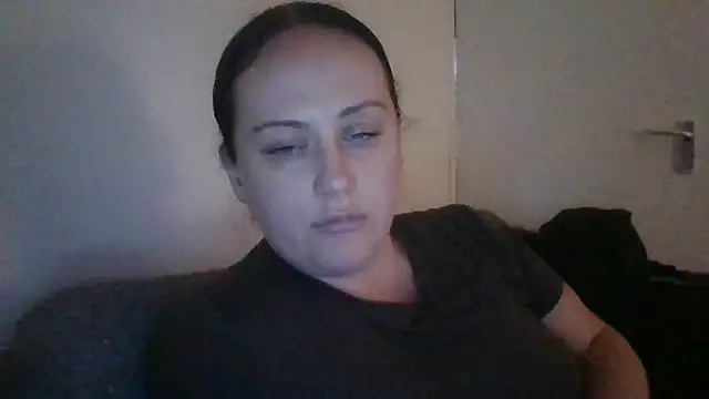 CurvyQueen2023 online show from October 2025 07:56:02 PM