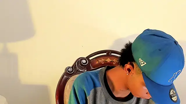 Snapshot of dikey_62 chatting on January 2025 01:39:02 AM dikey 62 online show from January 2025 01:39:02 AM