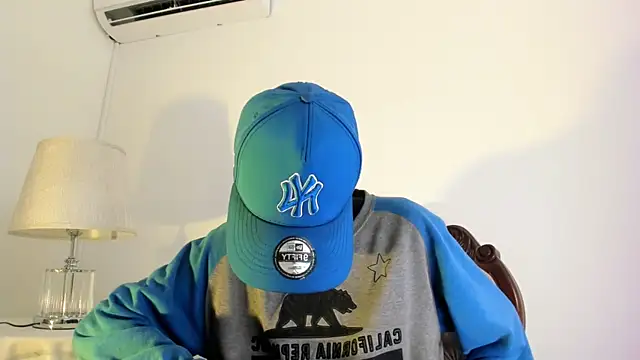 Snapshot of dikey_62 chatting on January 2025 10:56:01 AM dikey 62 online show from January 2025 10:56:01 AM