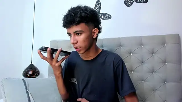 Snapshot of dikey_62 chatting on February 2025 02:57:01 PM dikey 62 online show from February 2025 02:57:01 PM