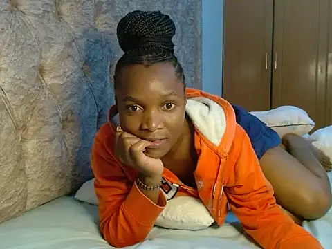 Snapshot of Naughty_Girl17 chatting on November 2025 11:26:01 PM Naughty Girl17 online show from November 2025 11:26:01 PM