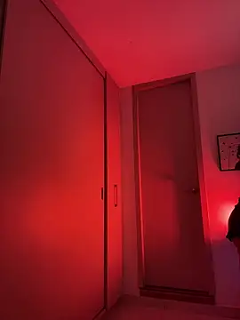 Hips hannah online show from February 2026 10:11:02 PM