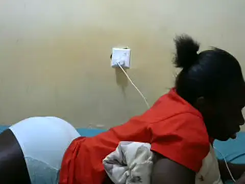 Snapshot of sweet_lily2 chatting on February 2025 06:22:02 PM sweet lily2 online show from February 2025 06:22:02 PM