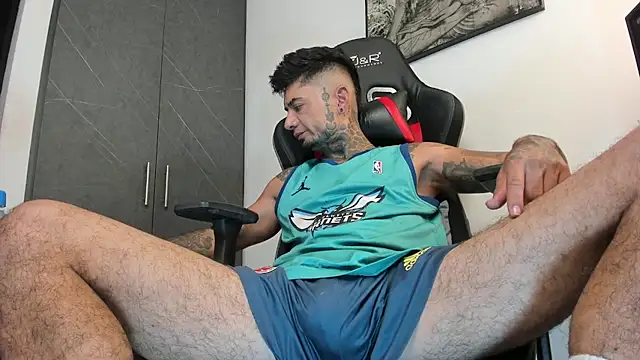 sergiio mesa27 online show from September 2025 12:10:02 AM