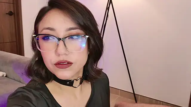 Hot Couple666 online show from November 2025 05:35:01 PM