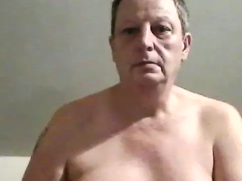 Snapshot of chubbybear2cum chatting on January 2025 01:43:02 AM chubbybear2cum online show from January 2025 01:43:02 AM