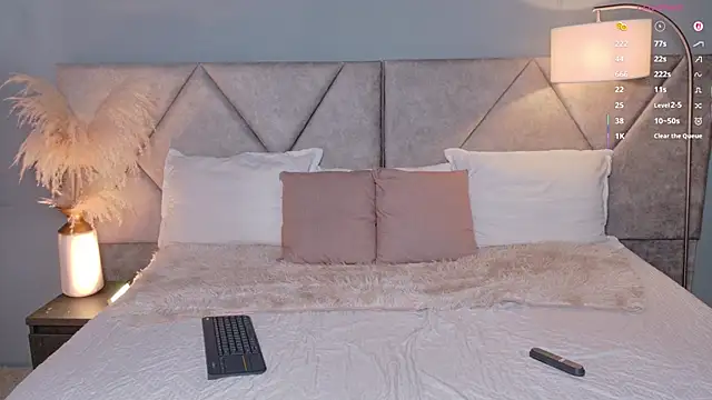 Snapshot of _Miss_Kimm chatting on January 2026 12:32:01 PM Miss Kimm online show from January 2026 12:32:01 PM