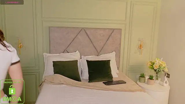 Snapshot of _Miss_Kimm chatting on February 2026 01:01:02 PM Miss Kimm online show from February 2026 01:01:02 PM