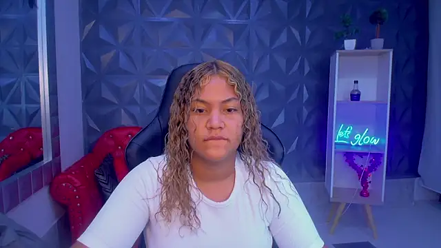 Cristal War online show from January 2026 10:26:01 PM