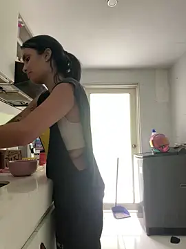 DeuxGold online show from March 2026 07:20:02 PM