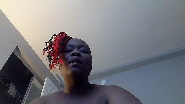 Snapshot of AllLeggs chatting on March 2025 05:42:02 PM AllLeggs online show from March 2025 05:42:02 PM