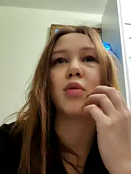 Snapshot of _AnMiss_ chatting on February 2025 01:40:01 PM AnMiss online show from February 2025 01:40:01 PM