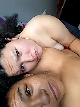 Snapshot of Selket11 chatting on January 2025 03:36:02 PM Selket11 online show from January 2025 03:36:02 PM