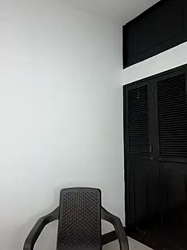 Snapshot of Selket11 chatting on February 2025 10:44:02 AM Selket11 online show from February 2025 10:44:02 AM