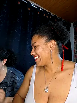 Snapshot of Selket11 chatting on February 2025 11:19:02 PM Selket11 online show from February 2025 11:19:02 PM