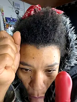 Snapshot of Selket11 chatting on March 2025 02:42:02 PM Selket11 online show from March 2025 02:42:02 PM