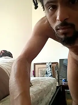 KingDragon098 online show from December 2025 04:46:02 PM