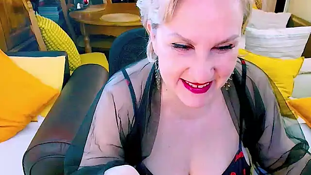 GattonaBiondona online show from February 2026 08:54:01 AM