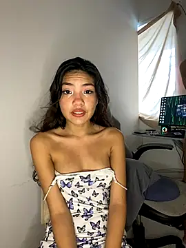 Snapshot of Boypolla11 chatting on November 2025 12:11:02 PM Boypolla11 online show from November 2025 12:11:02 PM