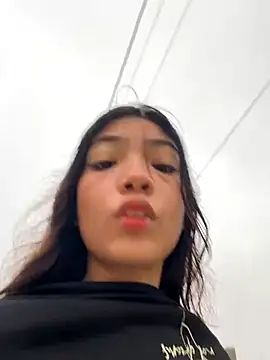 Snapshot of Boypolla11 chatting on November 2025 11:25:01 AM Boypolla11 online show from November 2025 11:25:01 AM