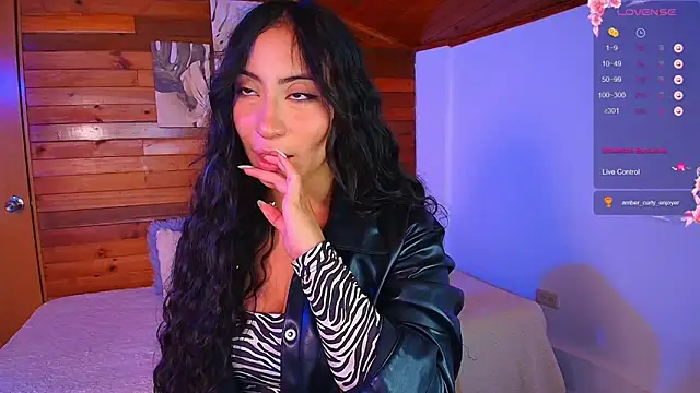 amber curly online show from October 2025 09:15:01 PM