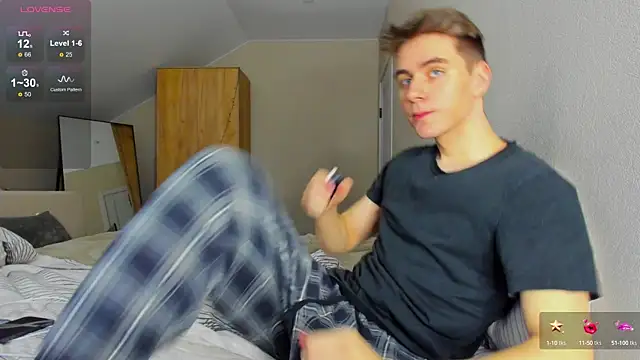 TaisonBrownX online show from January 2025 07:21:01 PM