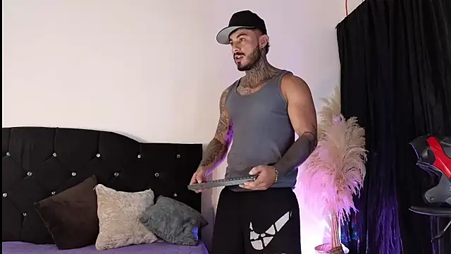 Snapshot of john_cartter1 chatting on October 2025 11:47:02 AM john cartter1 online show from October 2025 11:47:02 AM