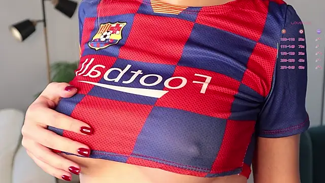 Snapshot of Sandy-the-Squirrel chatting on October 2025 07:42:01 AM Sandy-the-Squirrel online show from October 2025 07:42:01 AM