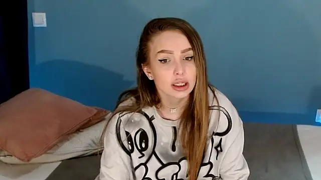 Snapshot of AnnaMaee chatting on January 2025 11:38:01 PM AnnaMaee online show from January 2025 11:38:01 PM