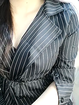  Linez  online show from November 2025 05:47:02 PM