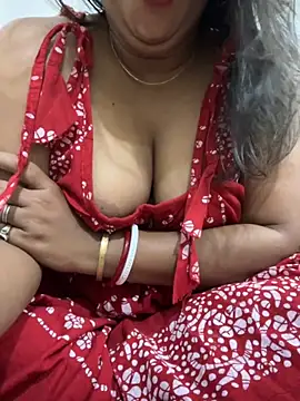 Nancy-22 online show from November 2025 01:32:01 PM