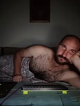 Snapshot of Popadosik_Mod chatting on October 2025 03:29:02 PM Popadosik Mod online show from October 2025 03:29:02 PM