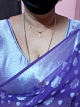 ananya956 online show from November 2025 04:31:02 PM