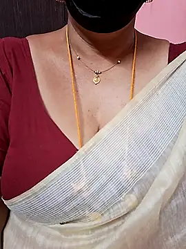 ananya956 online show from November 2025 11:44:02 AM