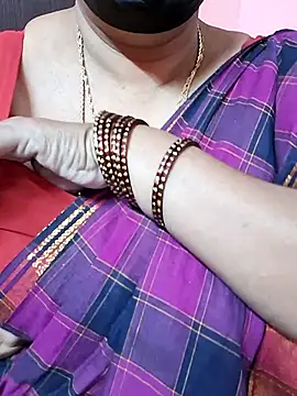 ananya956 online show from January 2026 05:07:02 PM