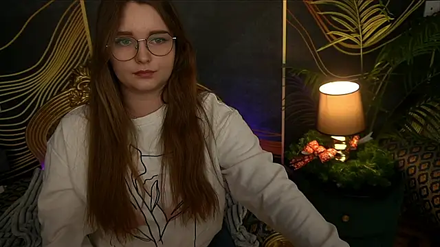 Snapshot of MagicPeachh_ chatting on December 2024 02:13:02 PM MagicPeachh online show from December 2024 02:13:02 PM